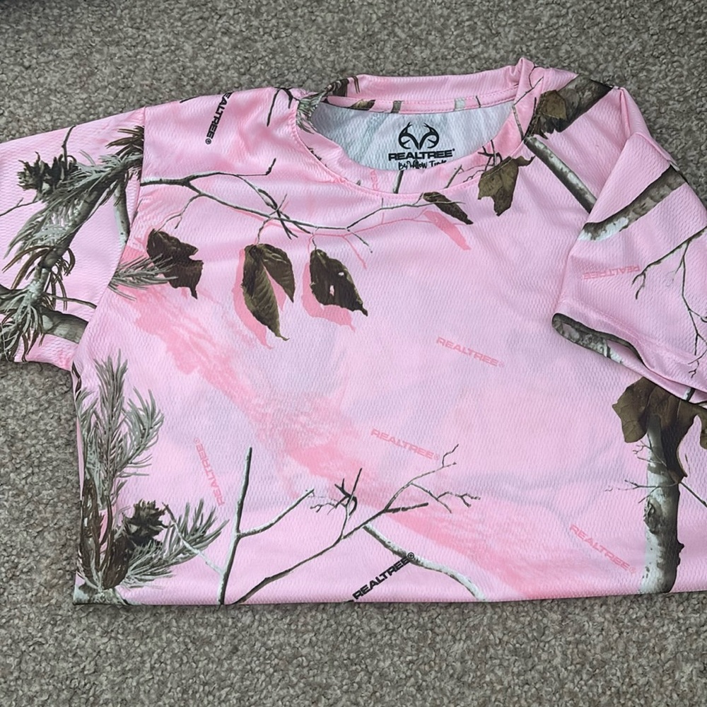 Pink real tree camo